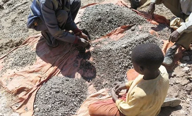 Anak Tambang Kobalt Untuk Gadget Anak Tambang Kobalt: Sumber Energi Gadget Modern