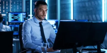 Ancaman Siber 2024: Prediksi Serangan Besar 12 Bulan Ke Depan