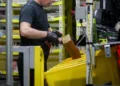 Pekerja Gudang Amazon Tewas Di Oregon: Detail Insiden