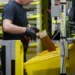 Pekerja Gudang Amazon Tewas Di Oregon: Detail Insiden