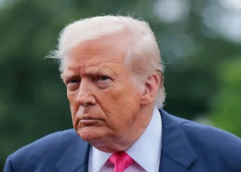 Trump Potong Anggaran Siber $700 Juta: Dampak Dan Analisis