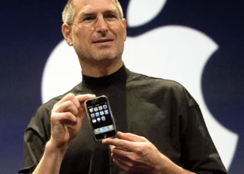 Iphone 10: Sama Tapi Mengubah Dunia